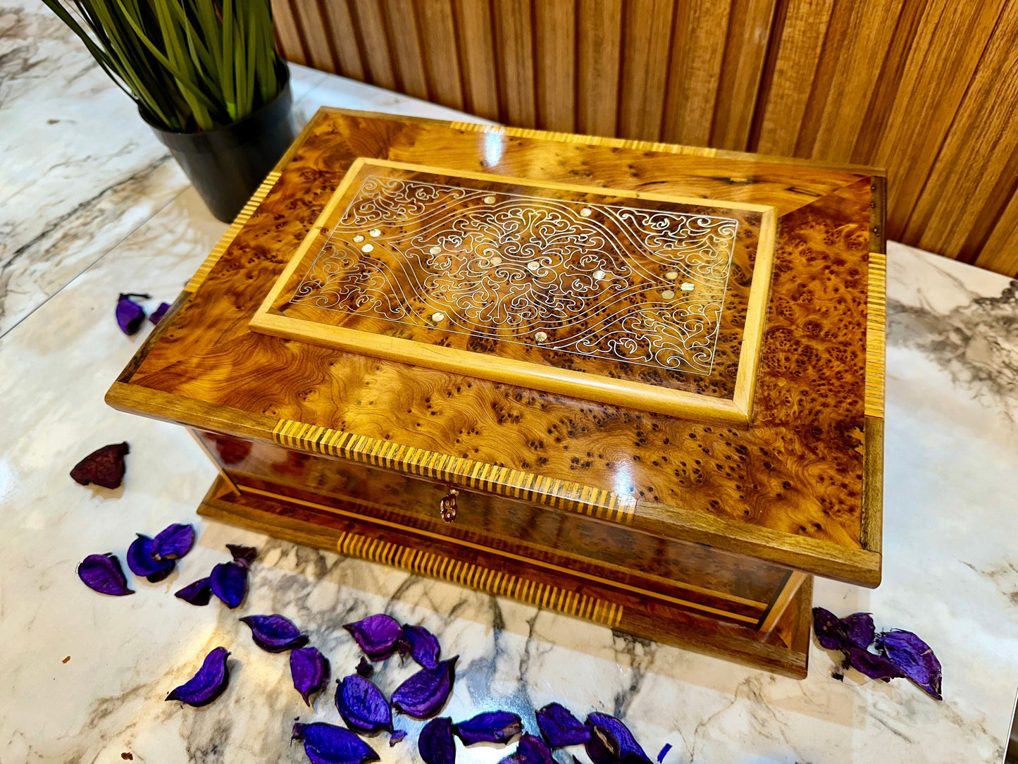 Jewelry Wooden Box Gift Box with Mother of Pearl Inlay
